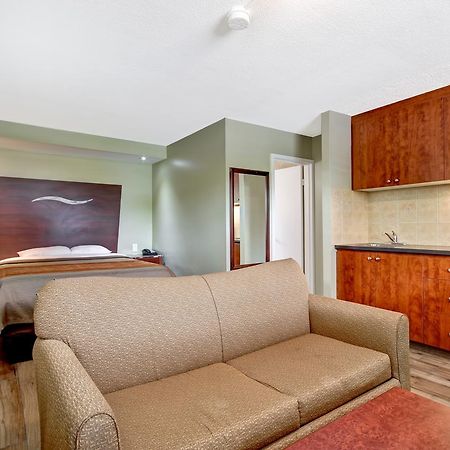 Burlington Inn Екстер'єр фото