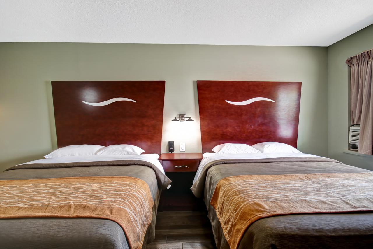 Burlington Inn Екстер'єр фото